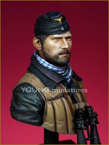 画像1: Young Miniatures[YM1818]1/10 WWIIドイツ海軍 U-ボート搭乗員 (1)