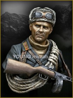画像1: Young Miniatures[YM1827]1/10 WWIIソビエト山岳兵士官 1942