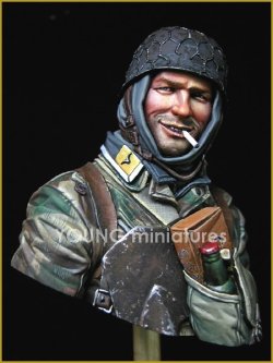 画像2: Young Miniatures[YM1828]1/10 WWIIドイツ降下猟兵 アルデンヌ1944