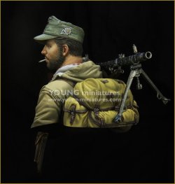 画像3: Young Miniatures[YM1860]1/10 WWIIドイツ武装親衛隊 MG43を担ぐ山岳猟兵