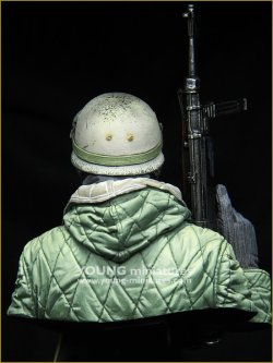 画像4: Young Miniatures[YM1874]1/10 WWIIドイツ降下猟兵 東部戦線1943