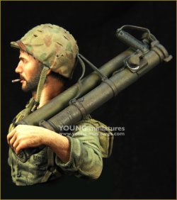 画像3: Young Miniatures[YM1880]1/10 WWIIアメリカ海兵隊バズーカ砲を抱える隊員 太平洋戦線