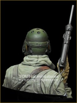 画像4: Young Miniatures[YM1881]1/10 WWIIアメリカ陸軍戦車兵長「車上の地獄」