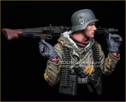 画像3: Young Miniatures[YM1882]1/10 WWIIドイツ武装親衛隊MG43を抱える射撃手 東部戦線