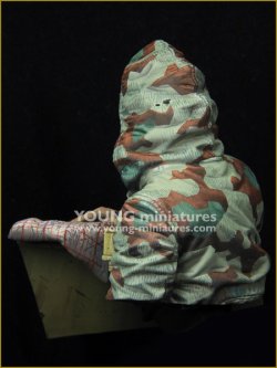 画像4: Young Miniatures[YM1886]1/10 WWII ドイツ戦闘団将校 ロシア1943「オストヴィント(東風)」