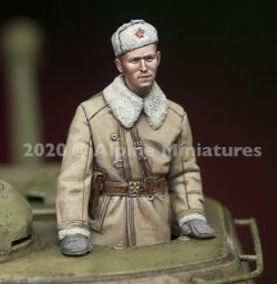 画像2: Alpine Miniatures[AM35283]1/35 WWII 露 ロシア戦車長セット(2体セット)