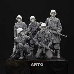 画像3: ARTOプロダクション[ARPAH35014]1/35 WW.II ドイツ軍 M42 ヘルメット着用頭部 タイプA  "緊張した顔"(5種セット) (タミヤ35382用)