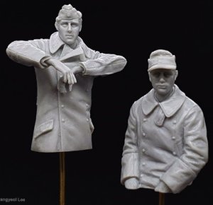 画像1: ARTOプロダクション[ARP35025]1/35 第501重戦車大隊 タイガーII無線手 & 操縦手 (半身像) (1)