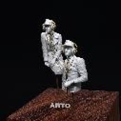 画像3: ARTOプロダクション[ARP35031]1/35  第101SS重戦車大隊タイガーI 無線手 & 操縦手(半身像)