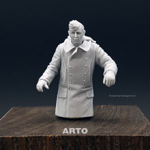 画像1: ARTOプロダクション[ARP35023]1/35 エデュアルド ・カリノフスキーSS親衛隊少尉 (1)