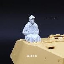 画像8: ARTOプロダクション[ARP35024]1/35 WW.II ドイツ ハッチに座る装填手 (M44グレートコート着用)