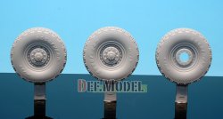 画像2: DEF.MODEL[DW35031]M1078 MV/T 自重変形タイヤ（トランぺッター用）
