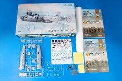 画像2: エデュアルド [EDU2123]1/72ライダーズ・イン・ザ・スカイ1945年リミテッドエデ