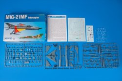 画像2: エデュアルド [EDU7453]1/72 MiG-21MF迎撃機型ウィークエンドエディション