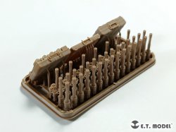 画像5: E.T.MODEL[P35-224]1/35 WWII ドイツM24型柄付手榴弾セット ケース付(各社キット対応)