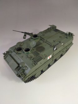 画像7: えときんモデル[ETK3506]1/35 ７３式装甲車フロート付き（朝霞観閲パレード仕様）