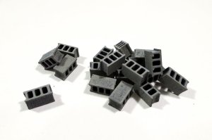 画像1: 自由人[No.3502005]1/35　コンクリートブロックタイプA 三穴(16個入) (1)