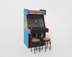 画像1: 自由人[No.3504005]1/35　低層テレビゲーム筐体 丸椅子2脚付