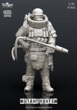 ナッツプラネット[T35023]1/35「全てを灰にする」ミュータントハンター