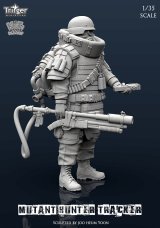 ナッツプラネット[T35025]1/35 ミュータントハンタートラッカー「執念深い追跡者」