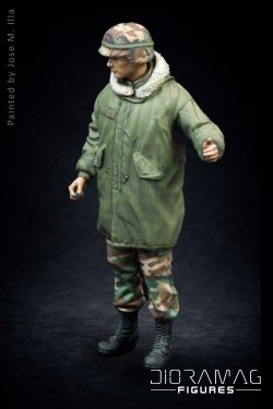 画像4: ディオラマグ・フィギュア[DF 001]1/35 現用 アメリカ フィッシュテールパーカーを着た兵士 ドア開放(ヘッド3個付)
