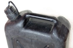 画像11: ラウペンモデル[RM35-012]1/35 イスラエル国防軍水ジェリカンセット