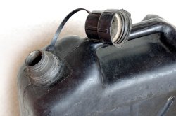 画像12: ラウペンモデル[RM35-012]1/35 イスラエル国防軍水ジェリカンセット