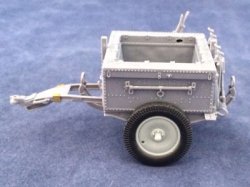 画像5: リッチモデル[RC35012] 1/35 独・IF.5型馬車MG34連装機銃搭載・馬２頭+兵士３体