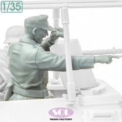 画像2: SOL MODEL[MM1059]1/35 WWII ドイツ Sd.Kfz.250/3軽装甲無線車 指揮官