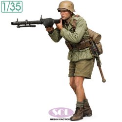 画像1: SOL MODEL[MM1060]1/35 WWII ドイツ Sd.Kfz.250/3軽装甲無線車 機関銃手 w/MG34機関銃