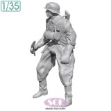 SOL MODEL[MM901]1/35 WWII ドイツ KS750軍用オートバイに乗る野戦憲兵(SOL MODEL用)