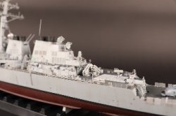 画像13: アイラブキット[ILK62007]1/200 アーレイ・バーク級ミサイル駆逐艦 USS カーティス・ウィルバー DDG-54