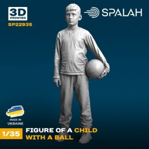 画像1: スパラッハ[SPU22935]1/35 少年w/ボール (1)