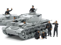 画像4: タミヤ[TAM25183]1/35 ドイツIV号戦車J型 スペシャルエディション