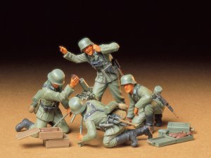 画像1: タミヤ[TAM35193]1/35 ドイツ歩兵 迫撃砲チームセット (1)