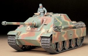 画像1: タミヤ[TAM35203] 1/35ドイツ駆逐戦車 ヤークトパンサー （後期型） (1)