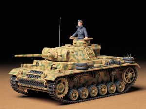 画像1: タミヤ[TAM35215]1/35 ドイツ III号戦車 L型 (1)