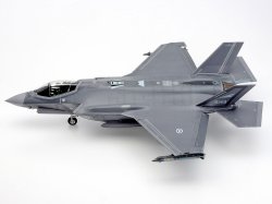 画像5: タミヤ[TAM61124] 1/48 ロッキード マーチンF-35A ライトニングII