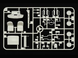画像13: タミヤ[TAM24169]1/24 フィアット 500F