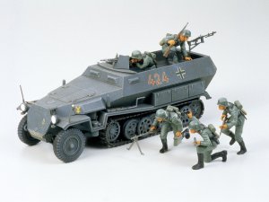 画像1: タミヤ[TAM35020]1/35 ドイツ・ハノマーク兵員輸送車 (1)