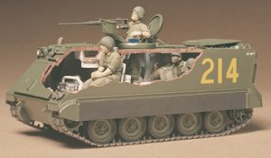 画像1: タミヤ[TAM35040] 1/35 アメリカM113装甲兵員輸送車 (1)