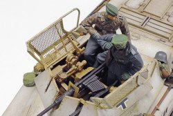 画像5: タミヤ[TAM37019] 1/35 ドイツ重装甲車Sd.Kfz.234/1（2cm砲搭載型）