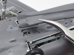 画像21: タミヤ[TAM61125] 1/48 ロッキード マーチンF-35B ライトニングII