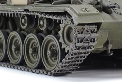 画像4: タミヤ[TAM37020]  1/35 アメリカ軽戦車 M24 チャーフィー