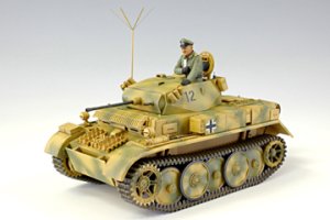 画像1: アスカモデル[35-006] 1/35 ドイツ2号戦車L型ルクス・増加装甲型（第４装甲偵察大隊仕様） (1)