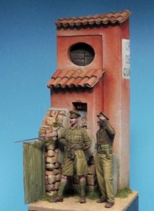 画像1: The Bodi[TBO35182]1/35 イギリス軍 将校ジオラマセット 「アヴァランチ作戦、サレルノ 1943年」 (1)