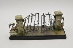 画像2: VG DioModels[VG64024]1/35 汎用 両開き格子型門扉＃1