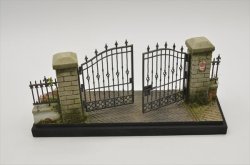 画像1: VG DioModels[VG64024]1/35 汎用 両開き格子型門扉＃1