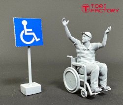 画像11: トリファクトリー[MF-53A]1/24 現用 「ホットショット」車いすの男&標識看板
