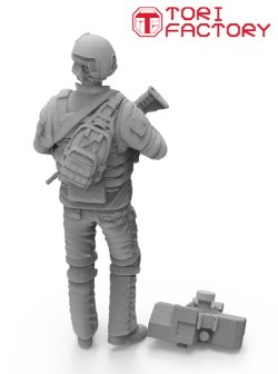 画像3: トリファクトリー[MF-31B]1/24 日本人義勇兵1